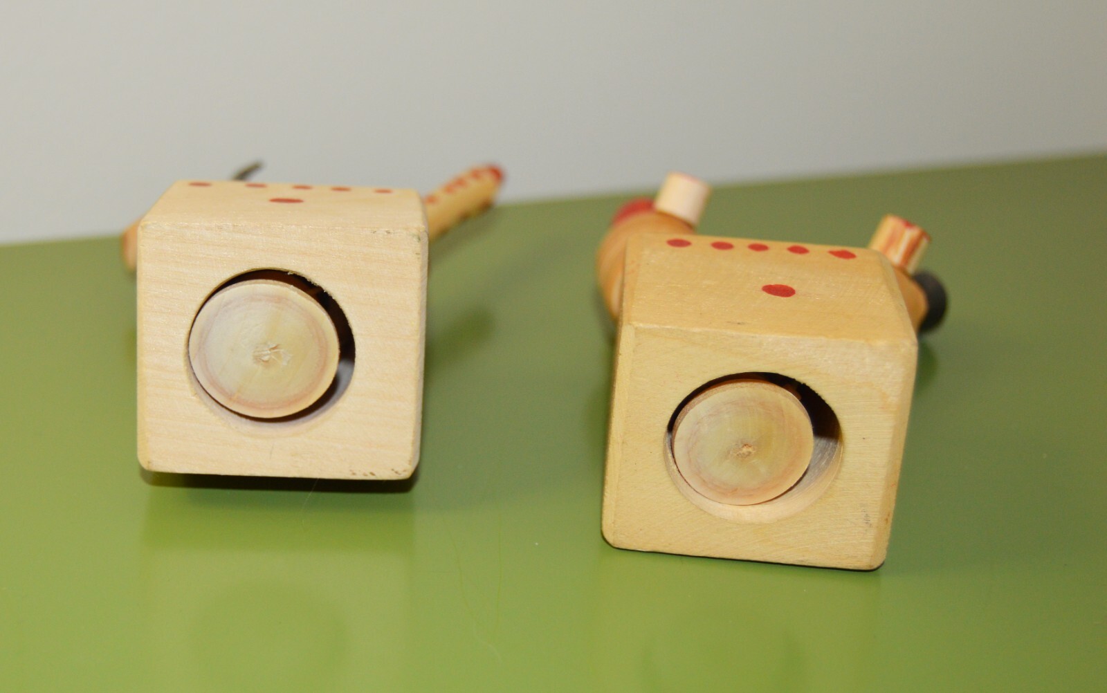 Vintage Wakouwa Czech Wood Push Toys 90s – animal and boxers