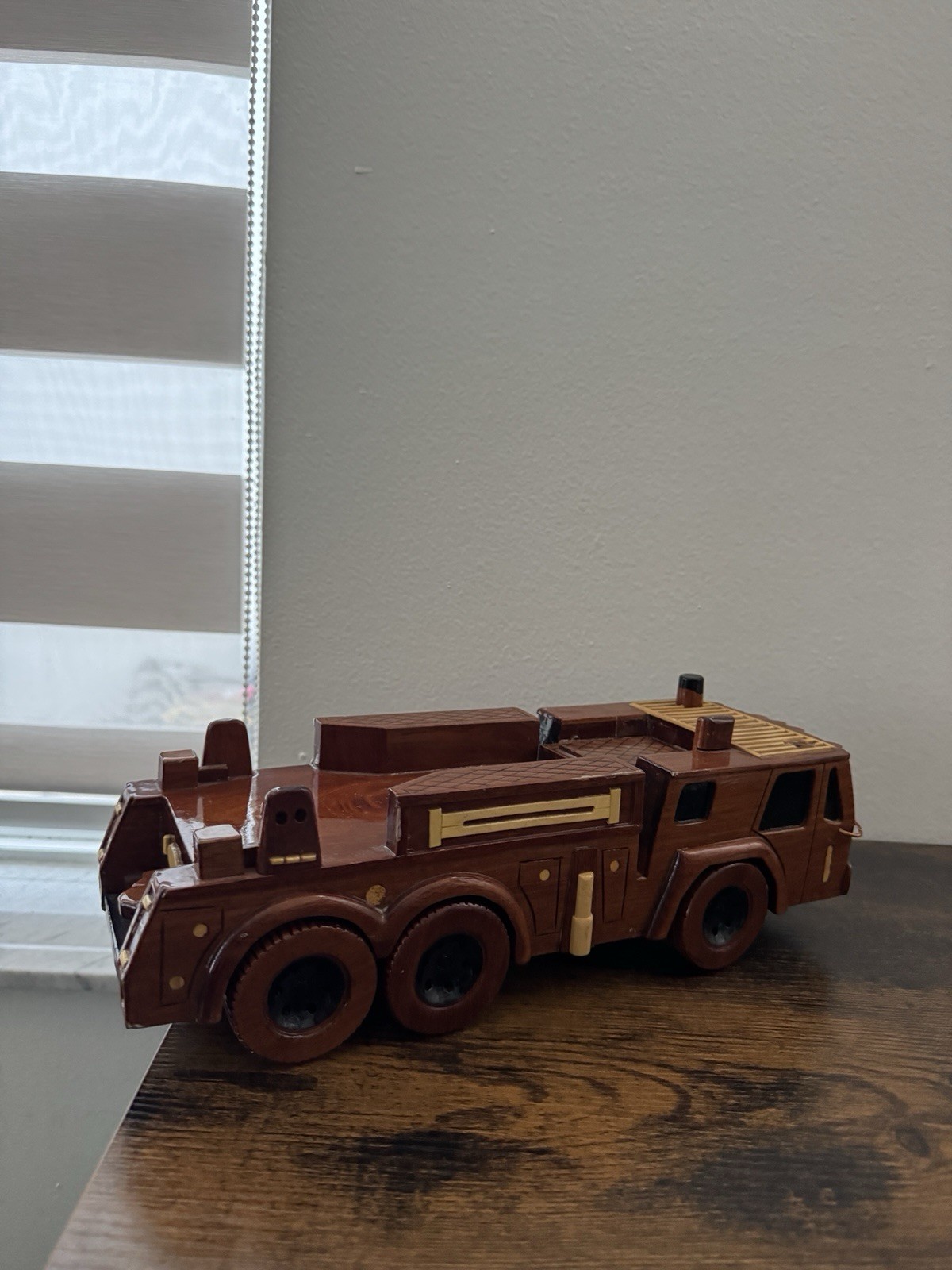 Wooden Handmade Fire Truck Vehicle Model Toy – Age Level 8-11 Years