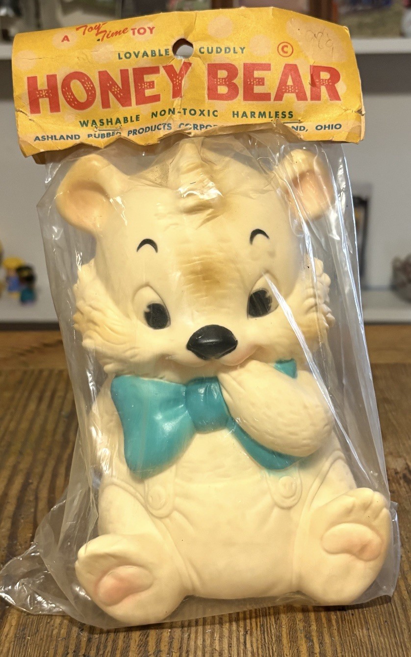 Vintage 1950s-60s Ashland Rubber Co- Bashful Bear blue bow. Never opened rare