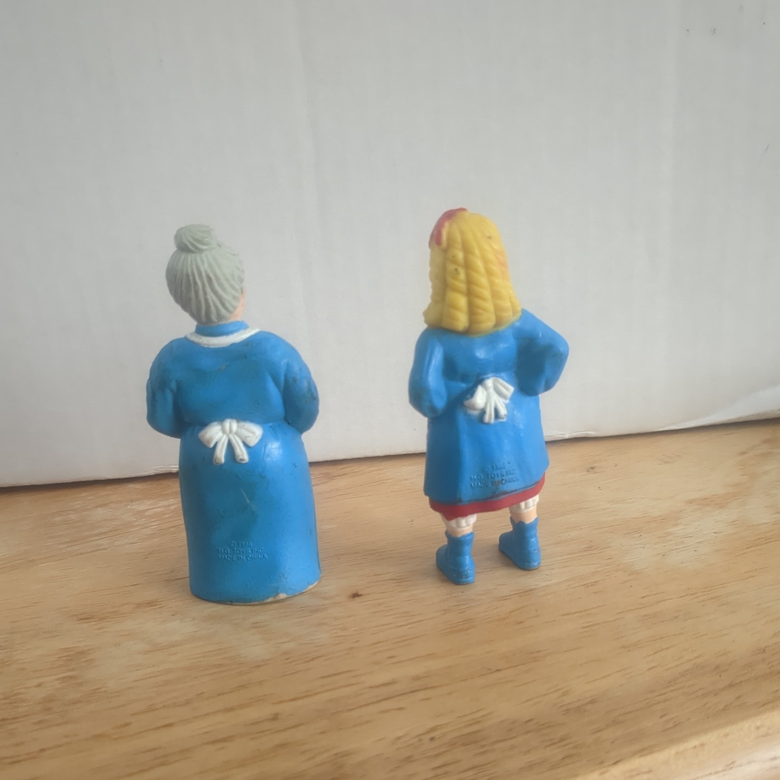 1988 HG Toys Little Red Riding Hood Figures