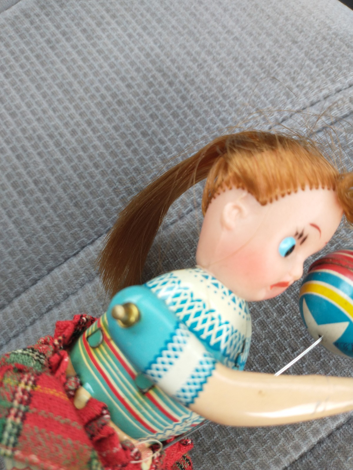 Vintage Japanese Mechanical Suzy Wind-Up Tin Toy / Bouncing a Ball