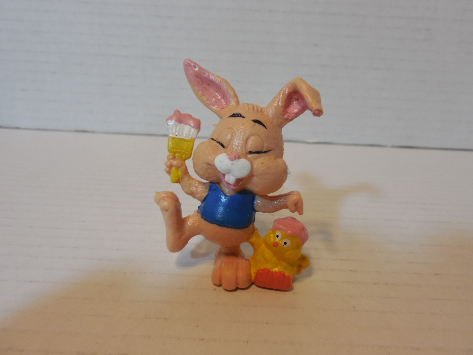 Vintage 1980 W. Berrie Bunny Rabbit W/Paintbrush PVC Figure Collectible Easter