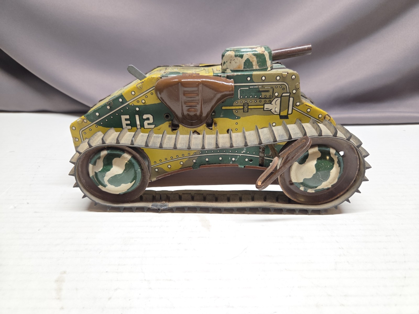 Vintage Marx E12 Tin Wind Up Tank Toy Military Litho