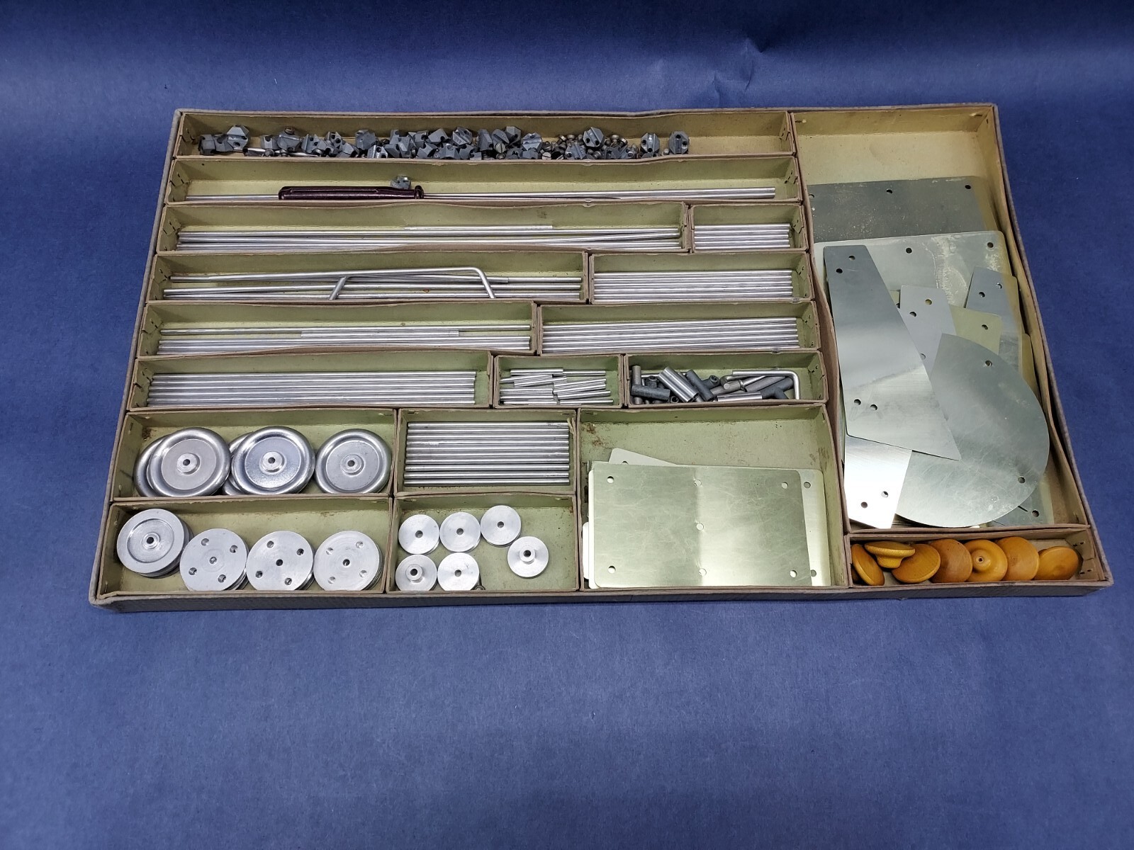 Papyria BOB #4 Metal Construction Set ~ Super Rare Kids Toy Switzerland