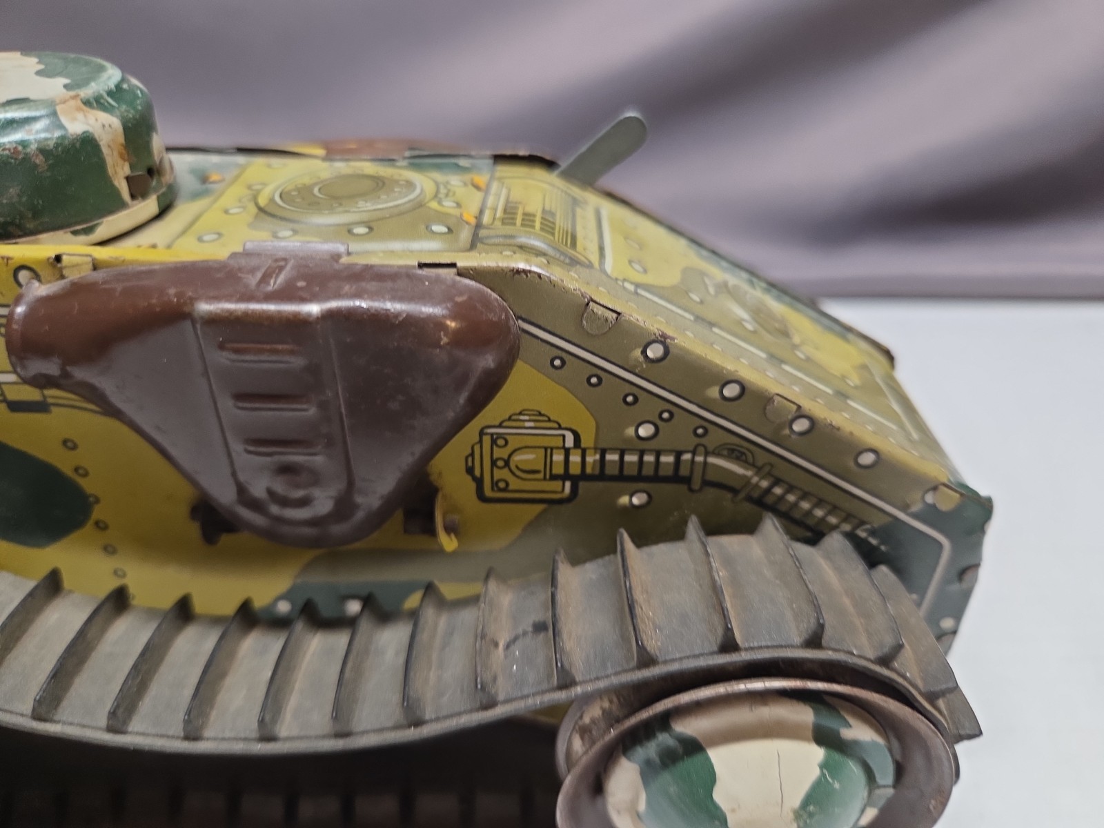 Vintage Marx E12 Tin Wind Up Tank Toy Military Litho