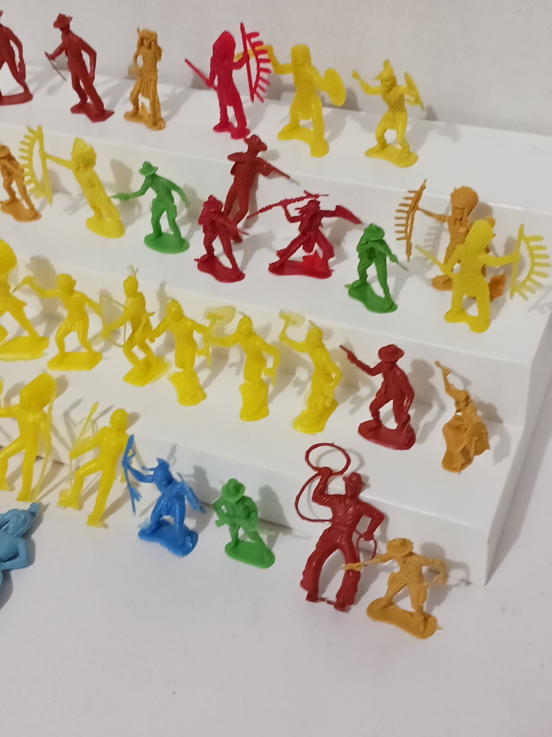 Vintage MPC/Greenbrier/No Name Plastic Cowboy & Indian Figures Mixed Lot of 37