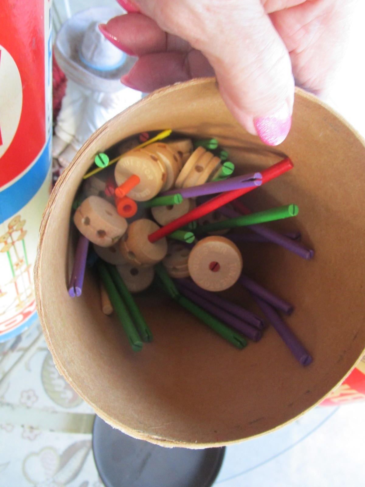 VTG. LOT 3 CAN OLD TINKER TOYS 14-13-12.75 HAS CONTENTS