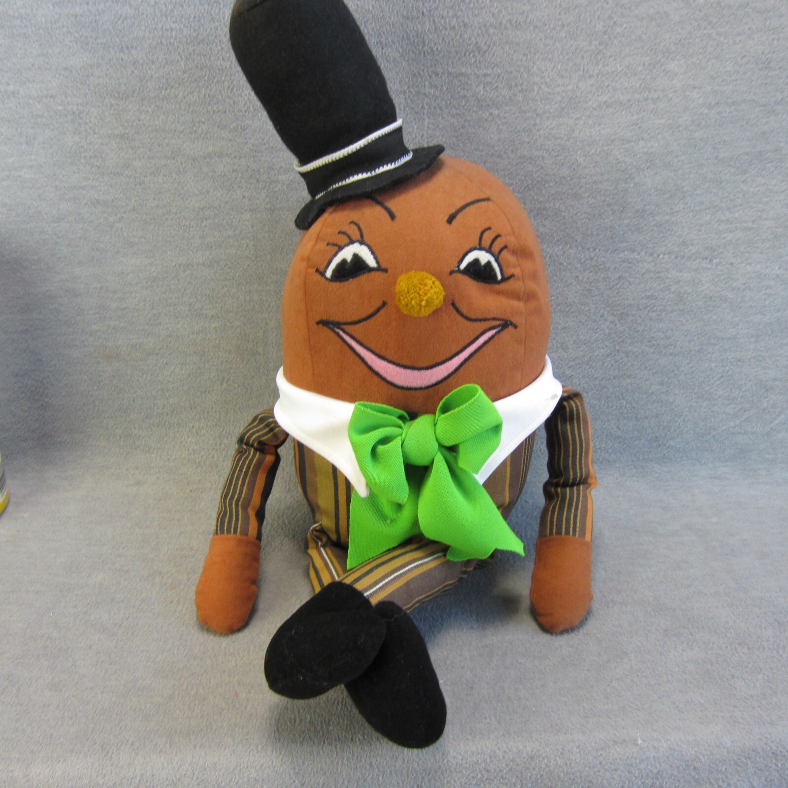 Vintage Artist Humpty Dumpty Stuffed Doll Shelf Sitter 19in