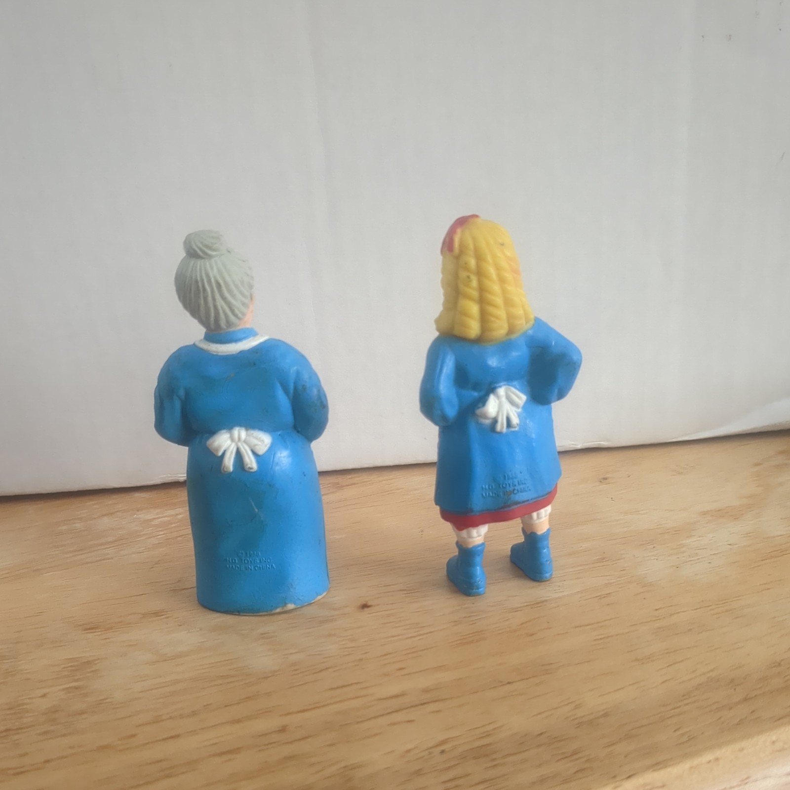 1988 HG Toys Little Red Riding Hood Figures