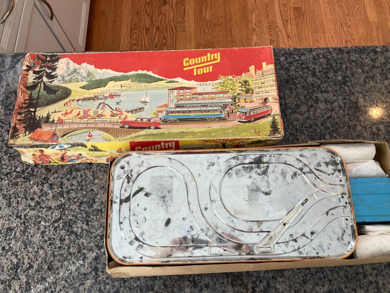 VINTAGE TIN CLOCKWORK 1961 TECHNOFIX NR. 301 COUNTRY TOUR. FULLY WORKING C~VIDEO