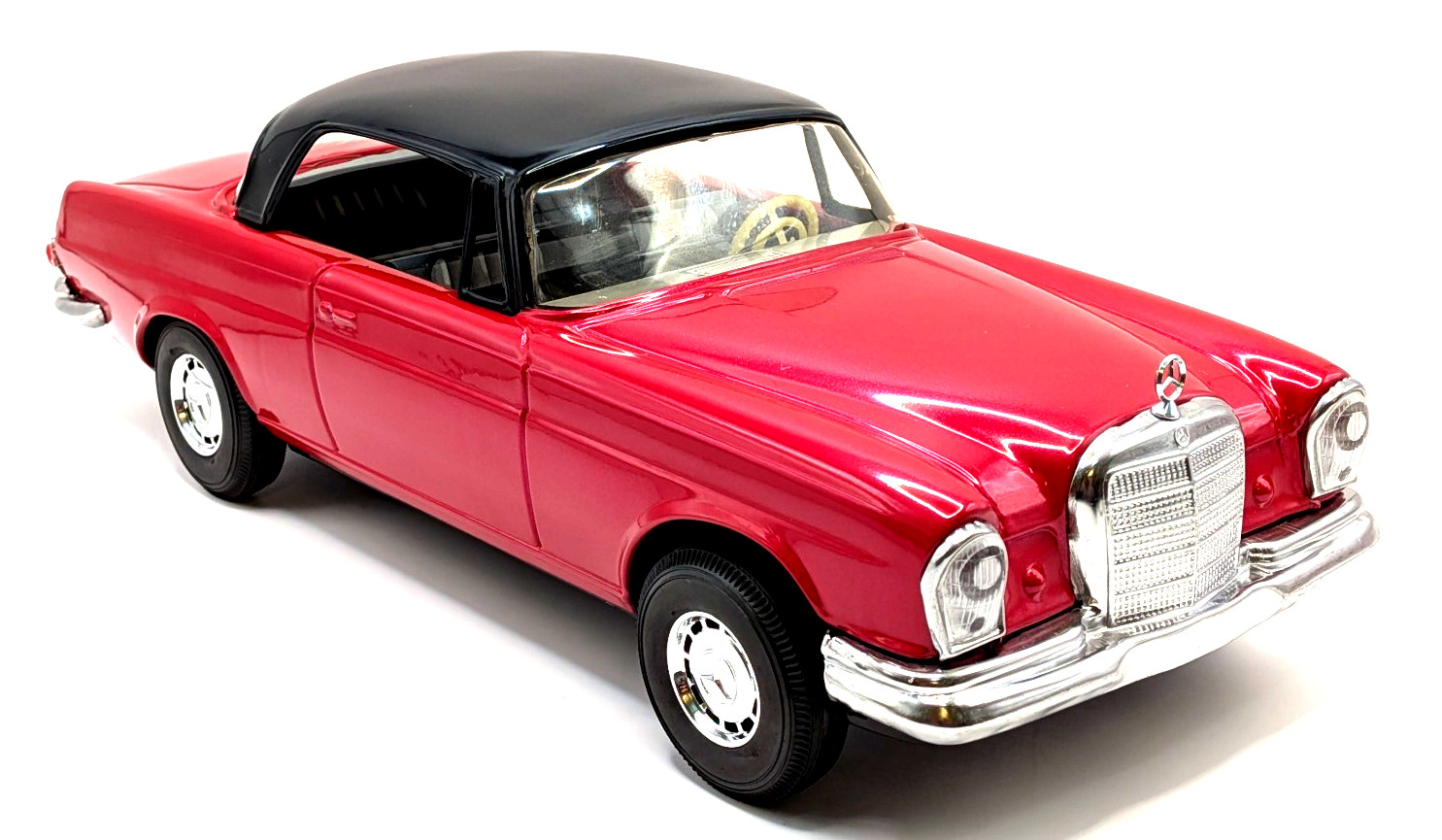 ICHIKO Tin MERCEDES BENZ 250SE COUPE Red FrictionPowered #2815 w/Pin Certificate