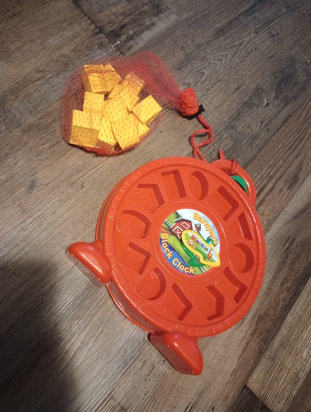 Barnyard Block Clock by Amloid