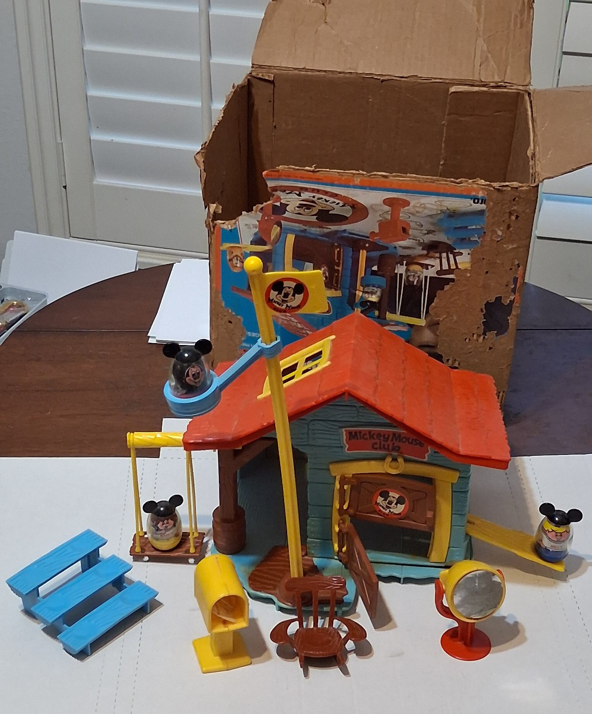 Vintage 1976 Hasbro Disney Weebles Mickey Mouse Clubhouse with Accessories w/Box