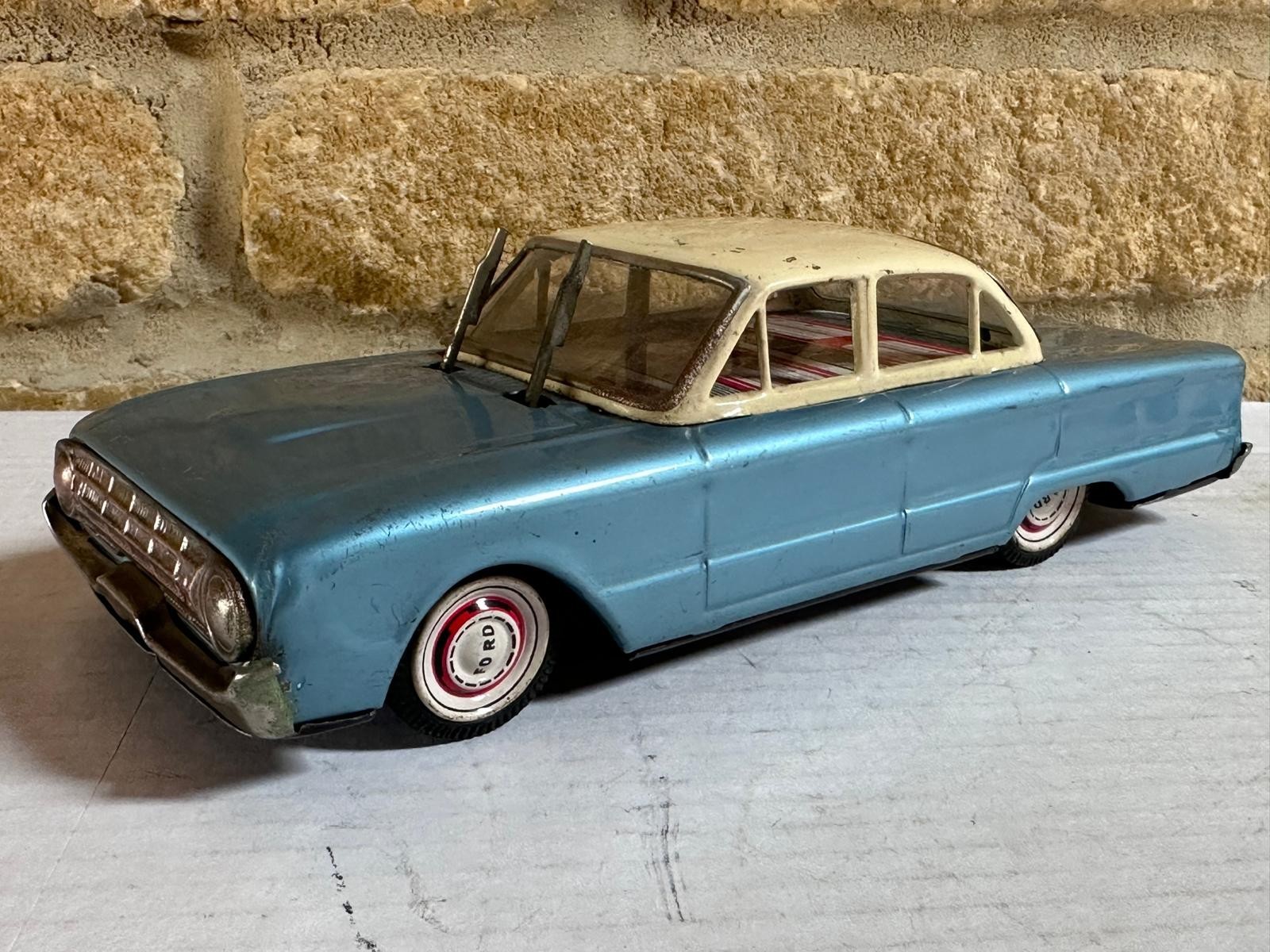 Vintage YONEZAWA Japan FORD FALCON with Windshield Wipers Action (5554)