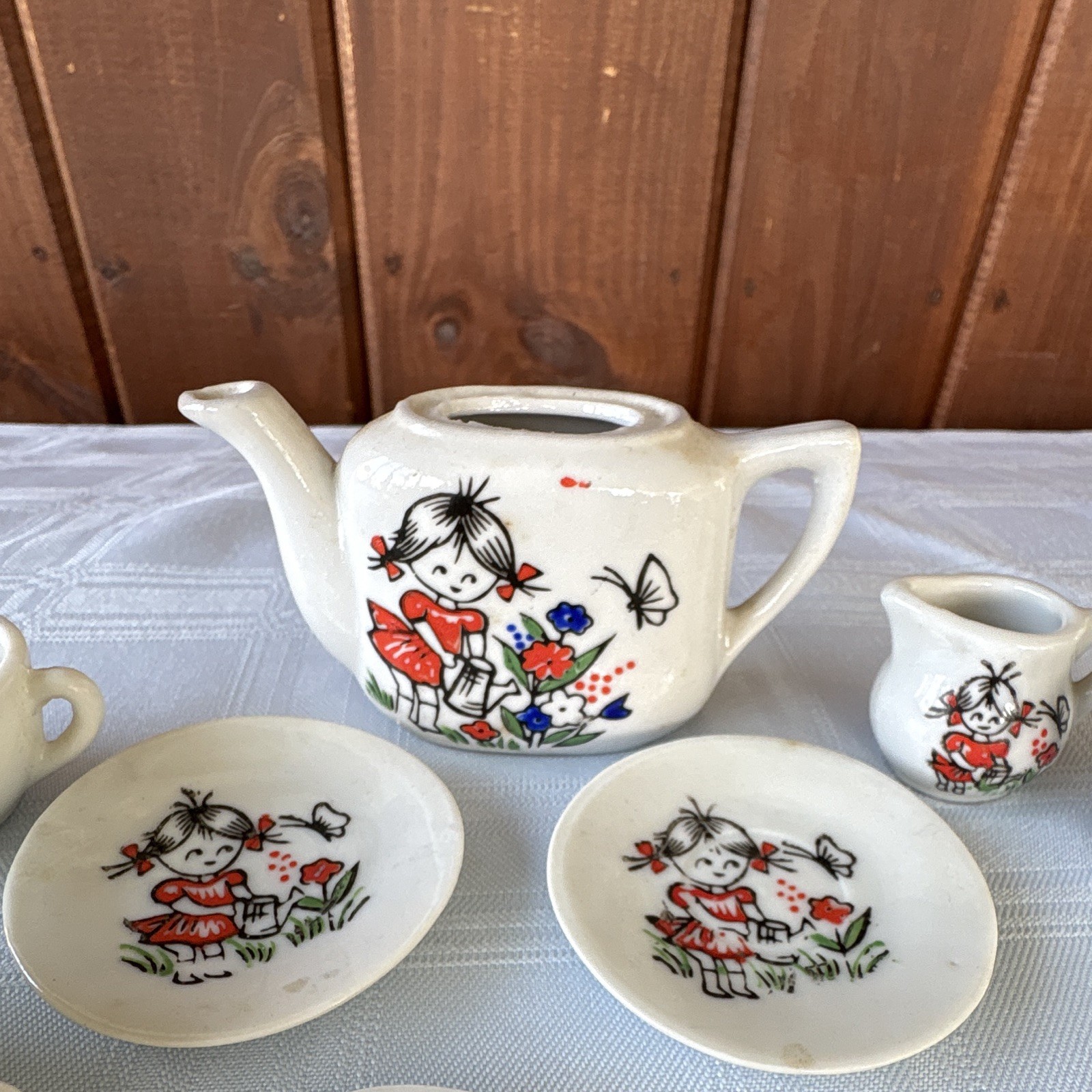 Ceramic Miniature Floral Tea Set 9pc 2oz White Glossy Teapot Lid 3 Cups Saucers