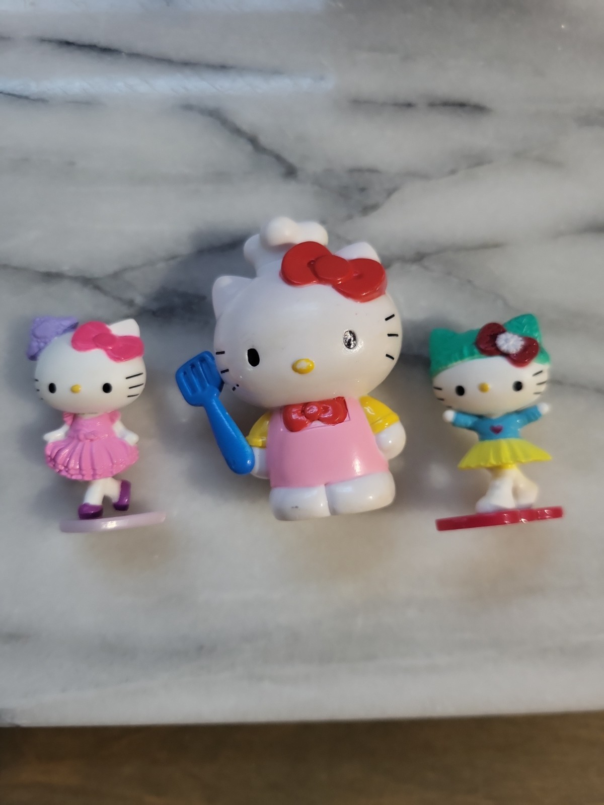 Vintage Sanrio Hello Kitty Mini Figurine Lot of 3 – Chef Baker, Ballerina,…