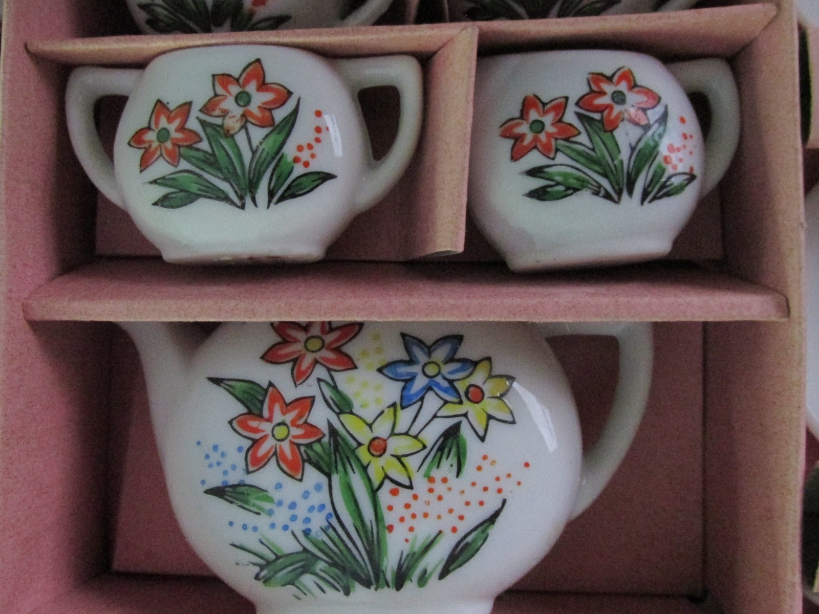 Vintage Toy China Tea Set In Original Box 13 Piece Japan Teapot Cups & Saucers