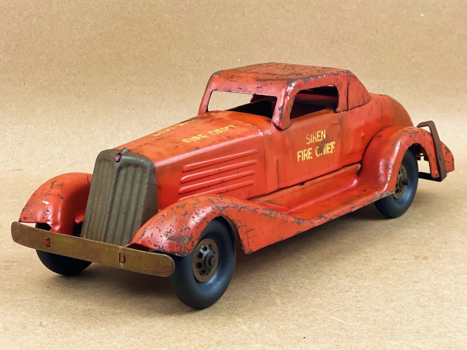VTG 1930s Marx Siren Fire Chief coupe, steel metal wind up toy car, working
