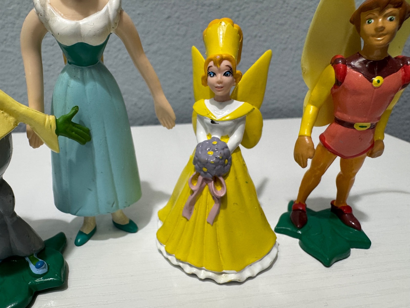 Vintage Don Bluth Thumbelina Figures Lot of 4 1994 Dakin Animated Movie Rare