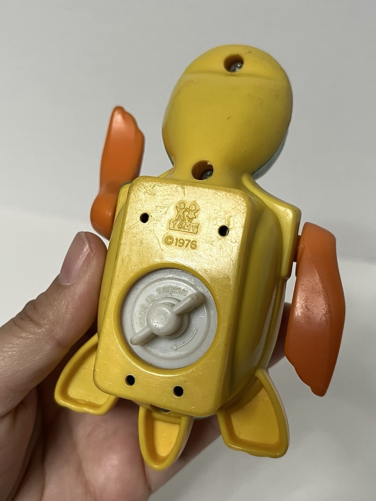 Vintage Tomy Wind Up Swimming Turtle Toy 1976 Not Working