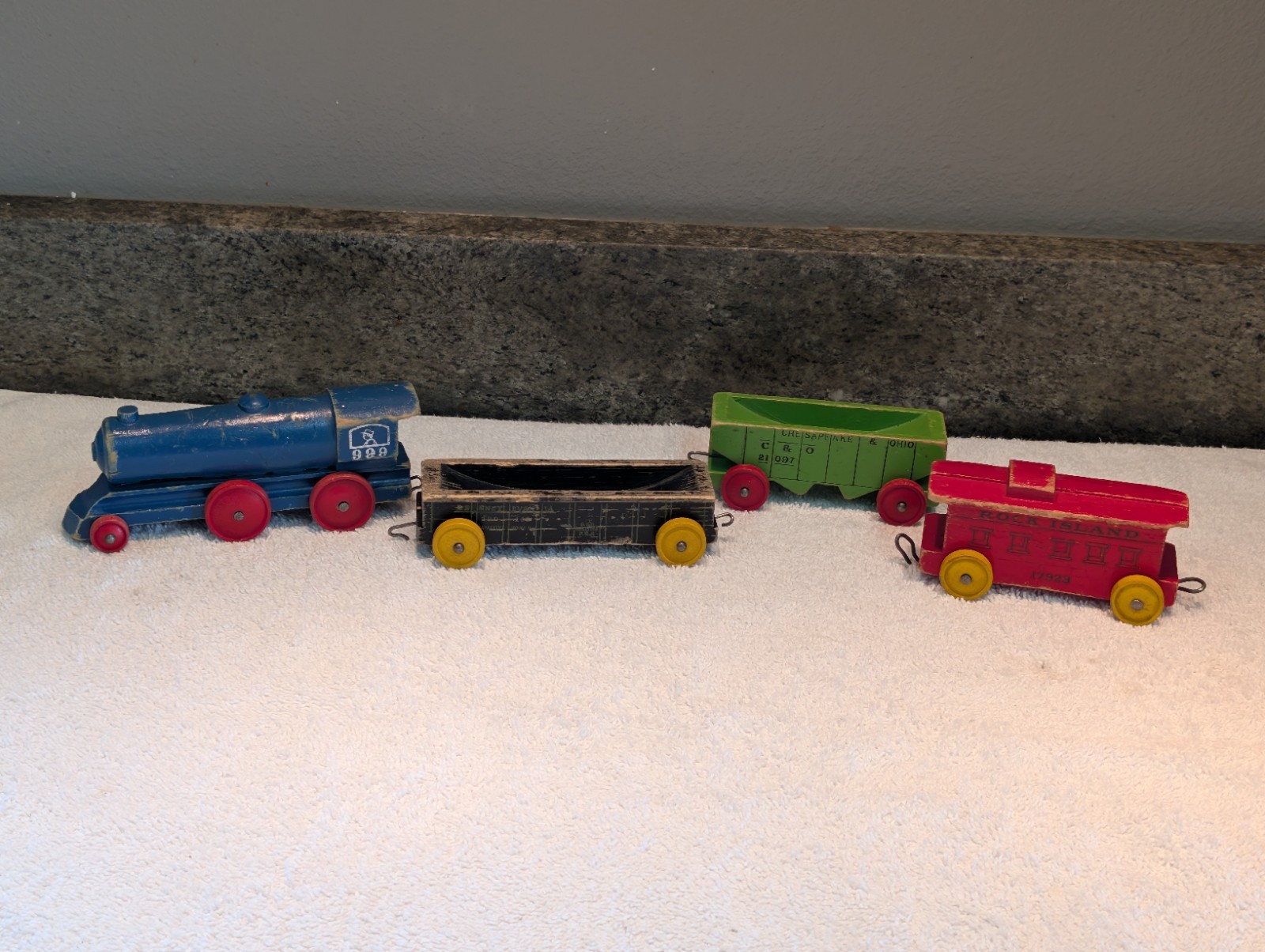 Vintage Strombecker Wooden Toy Train 4 Piece Set Made In USA 1950s