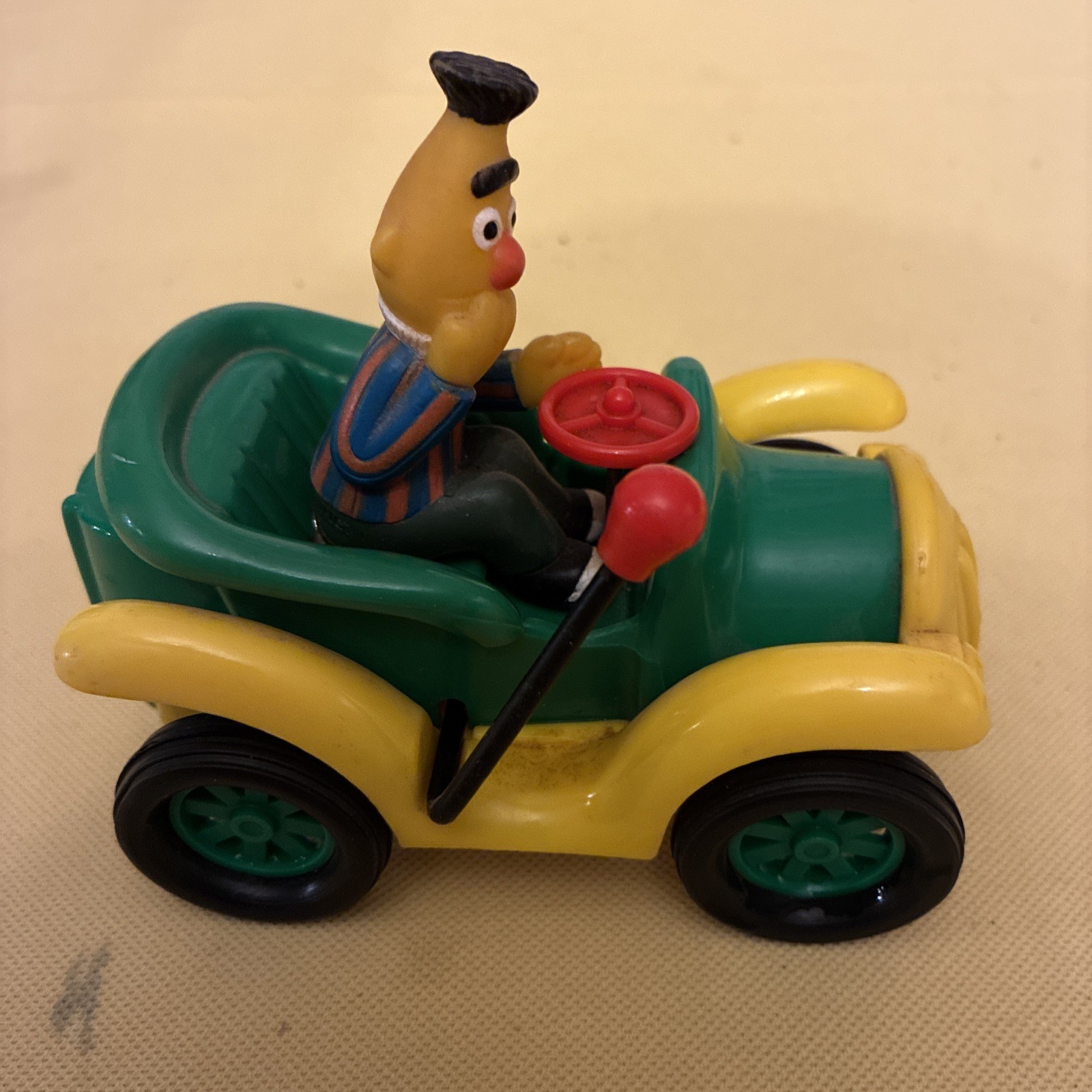 1990 Vintage Sesame Street Bert ILLCO Mechanical Wind Up Jalopy Automobile Car