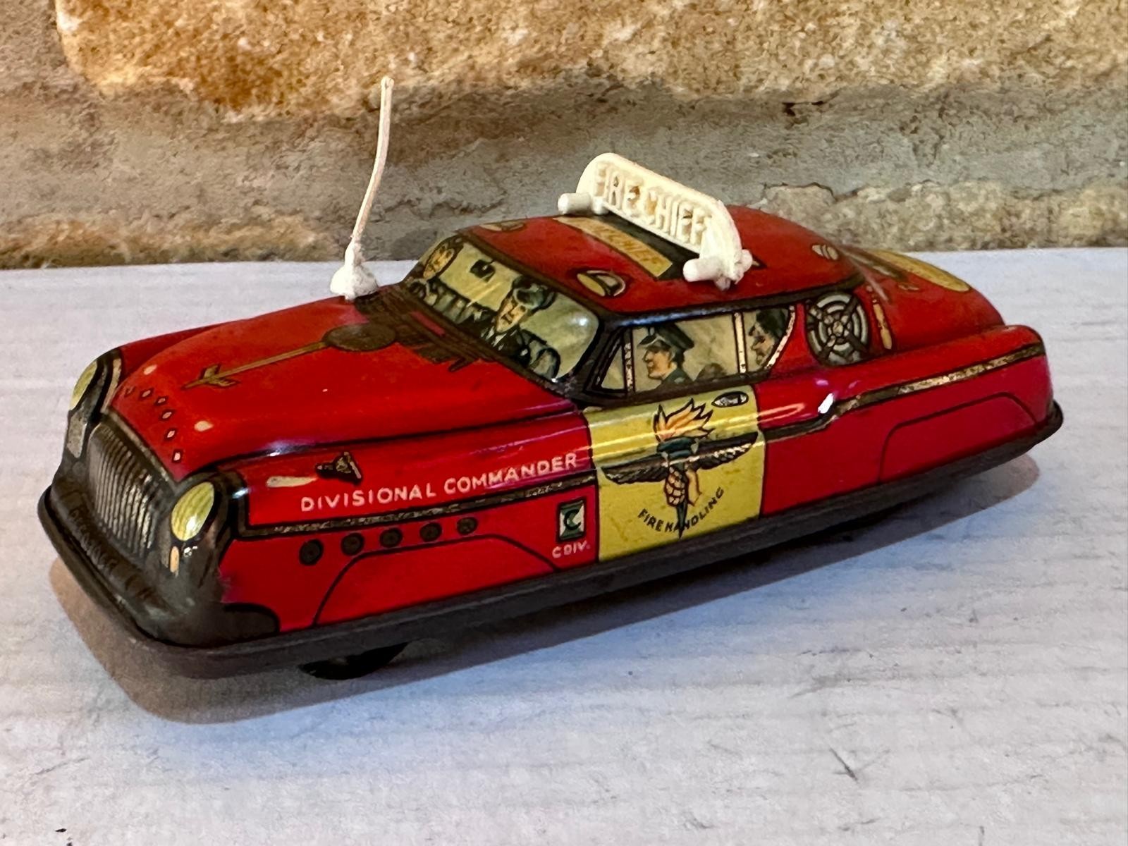 VERY RARE Tinplate DIBRO England Divisional Commander Fire Chief Car (5551)