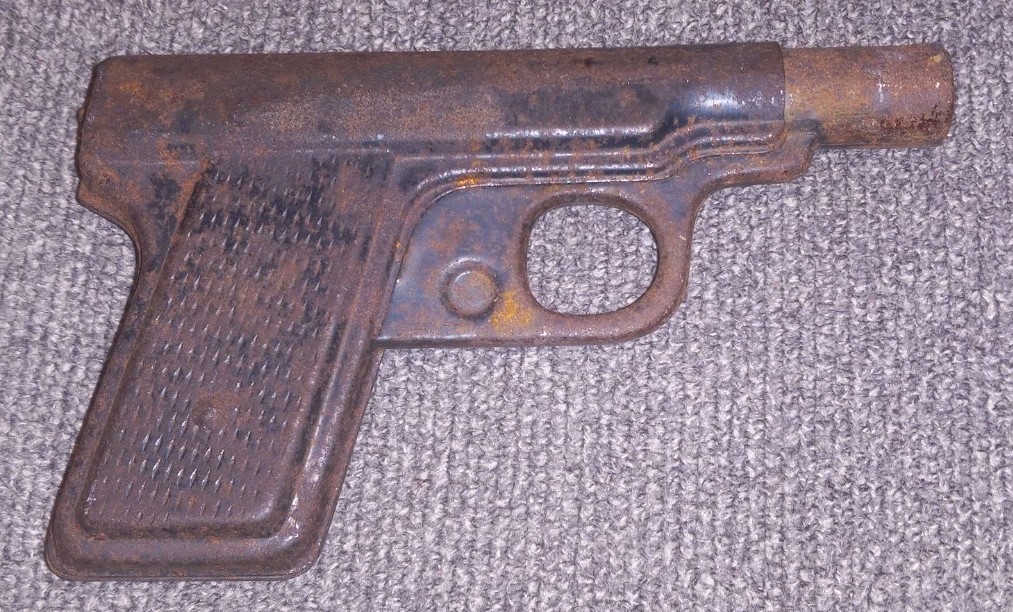 1915 Daisy Mfg. Co. Plymouth Mich. No. 8 Water Gun- Great Restoration Project