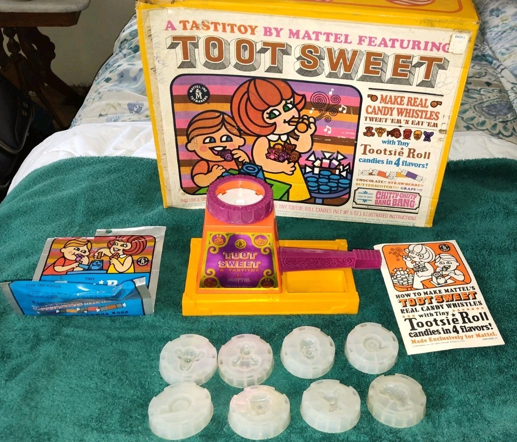 1968 Mattel TOOT SWEET Tootsie Roll Candy Press CHITTY CHITTY BANG BANG Movie