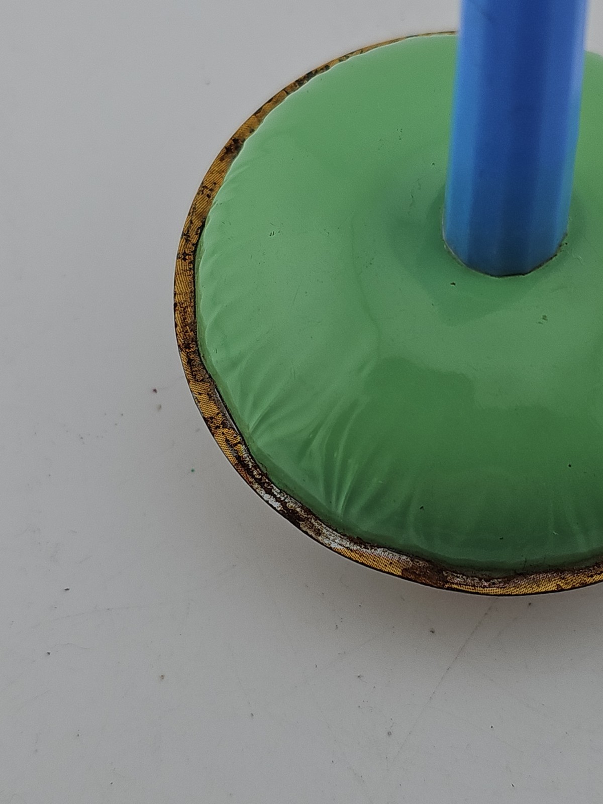 Vintage Rattle Noisemaker 4″ Tall, 3″ Wide, Good Shape, New Years