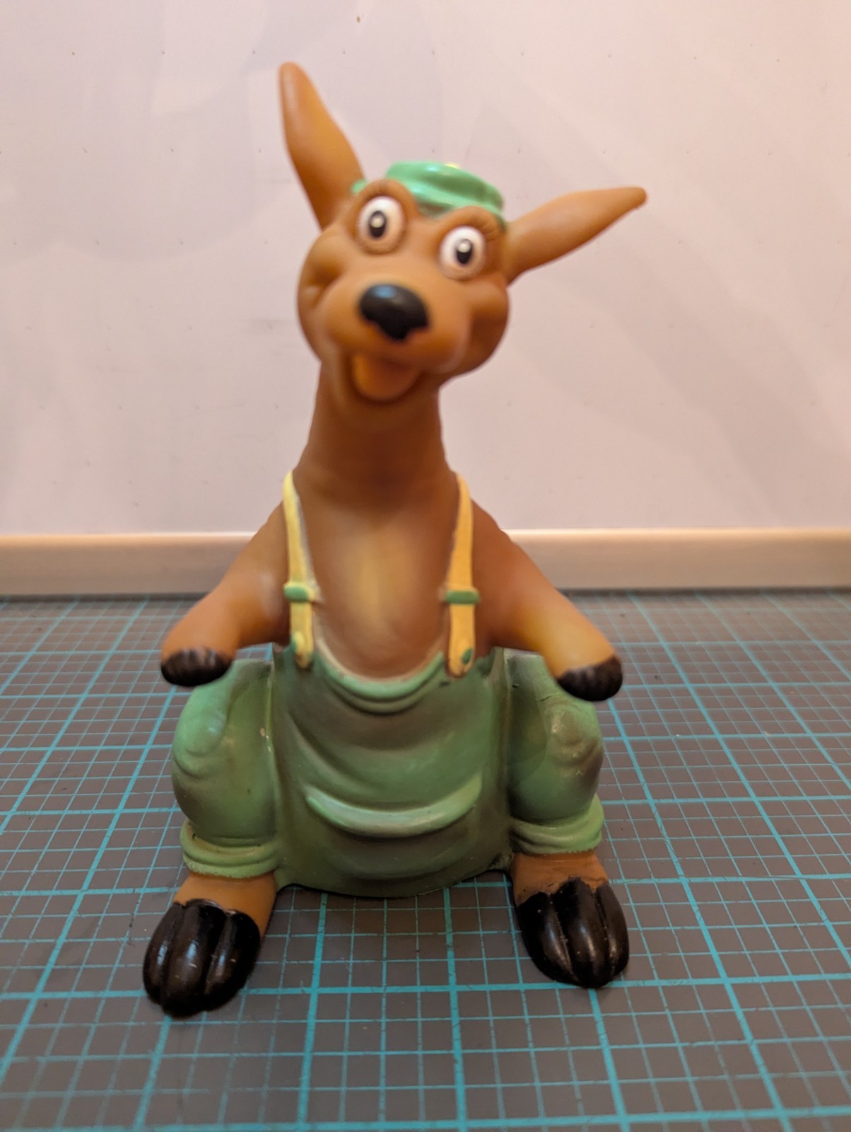 VINTAGE Splodge the Kangaroo Blinky Bill 1990 Yoram Gross Film Studios PTY Ltd