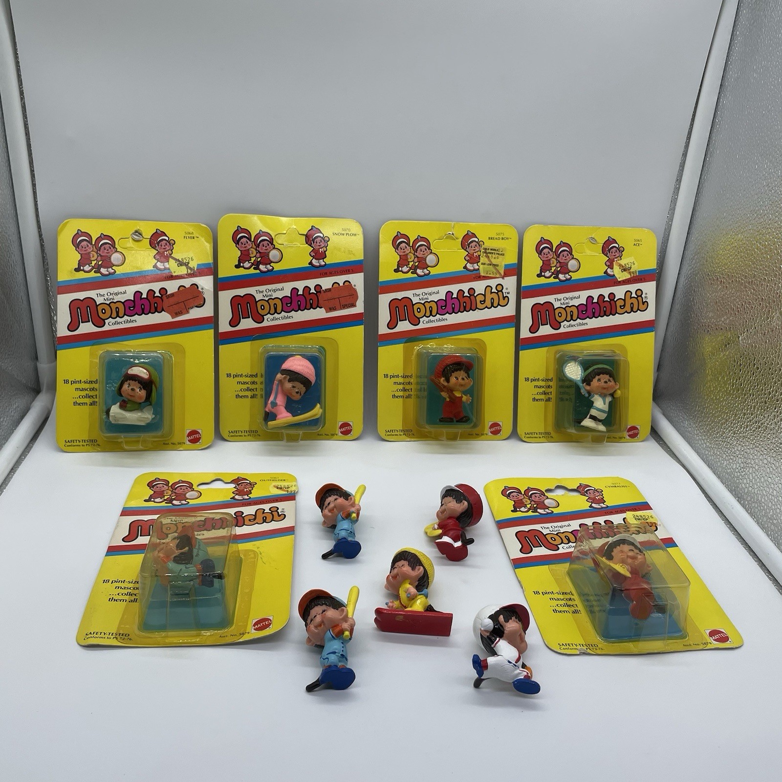 11 VINTAGE 1980 Mattel Monchhichi Mini Figures MOC Lot Sekiguchi Rare 80s