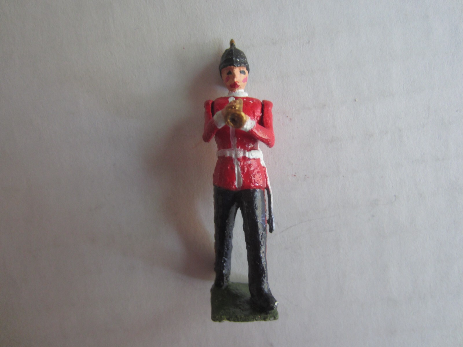 Vintage Lead 2 1/4 Inch British Marching Soldier with Trumpet and Moving Arms