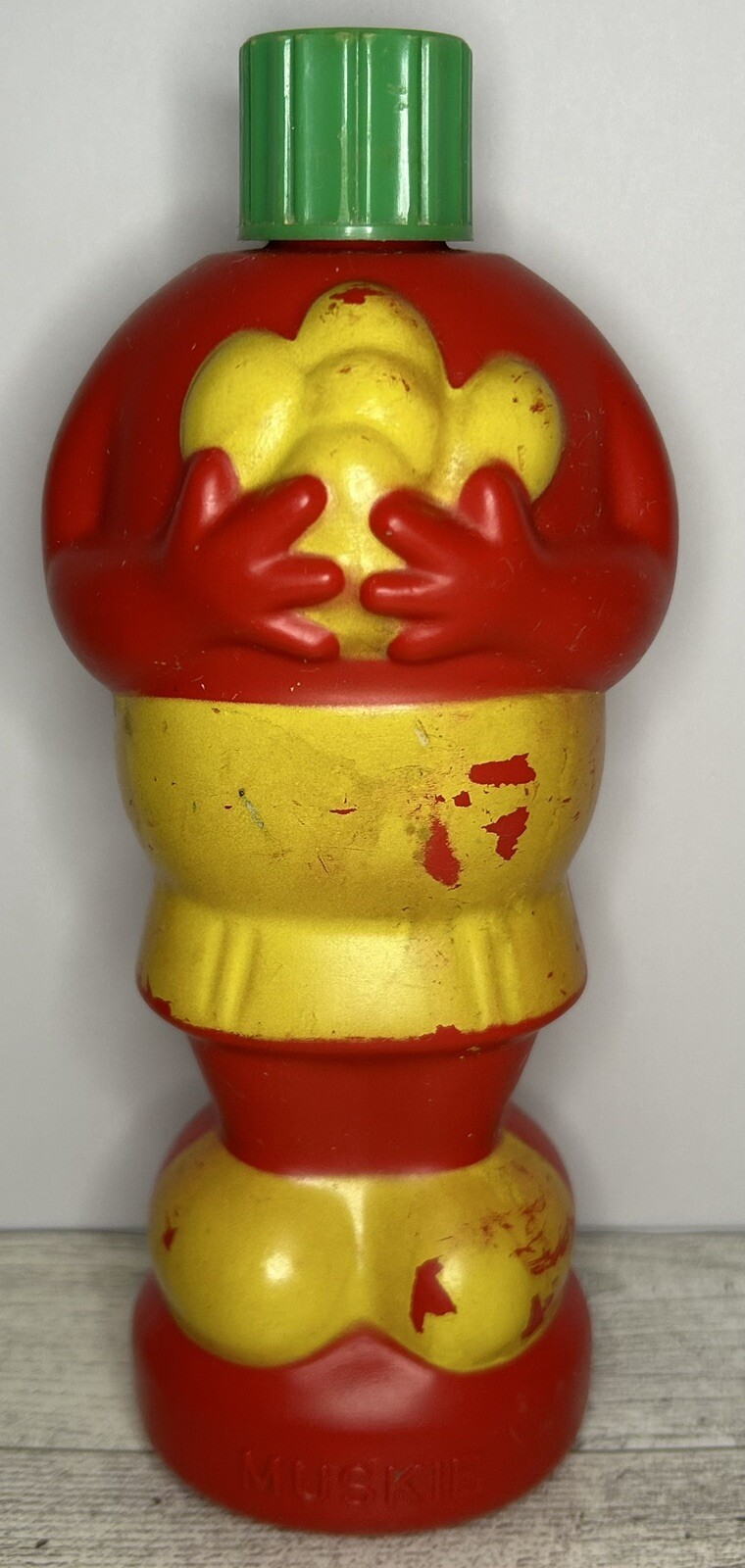 Vintage Colgate-Palmolive Muskie Muskrat Bubble Bath Bottle