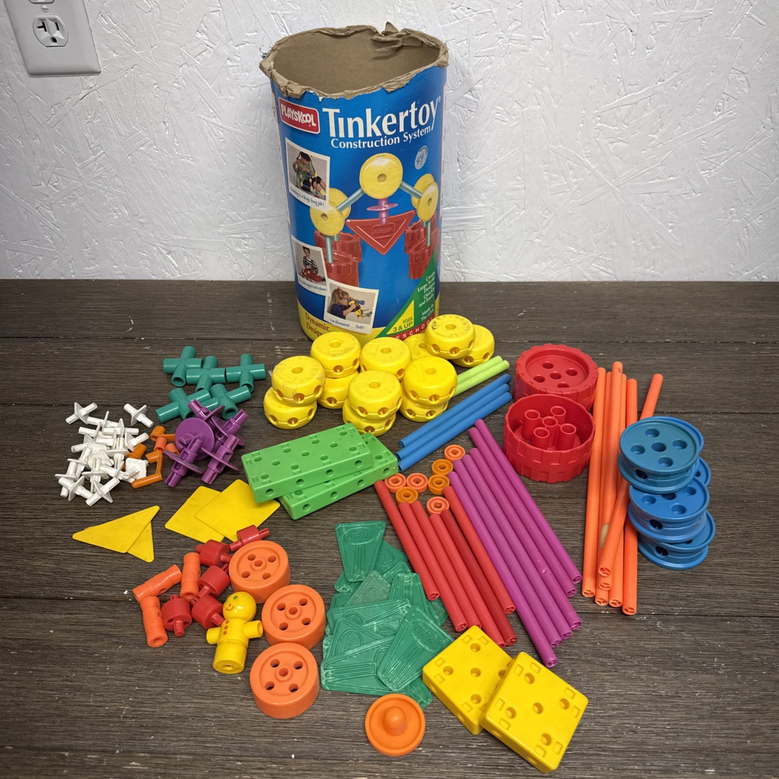 Vintage USA 1993 Tinkertoy Cardboard Canister Plus 120 Total Plastic Pieces