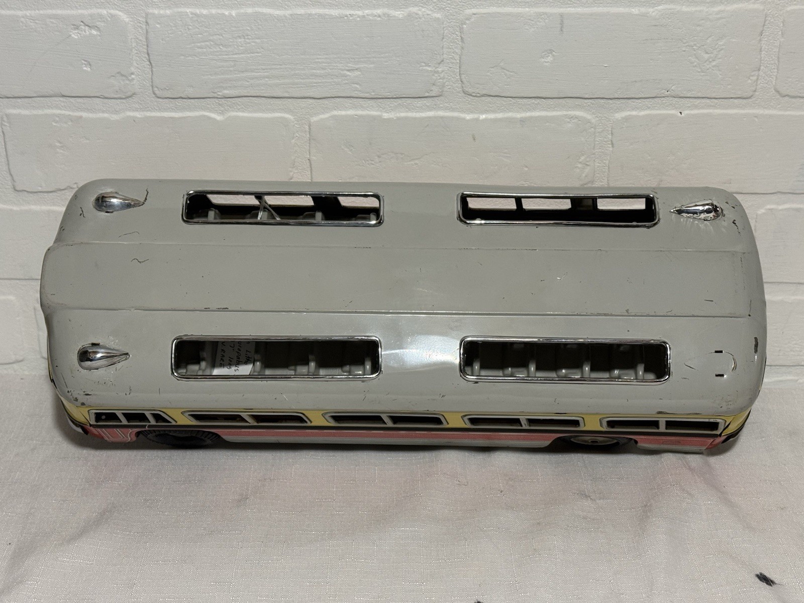 Joustra Jouets Europabus Bus Tin Large 17” Made in France Battery Powered RARE