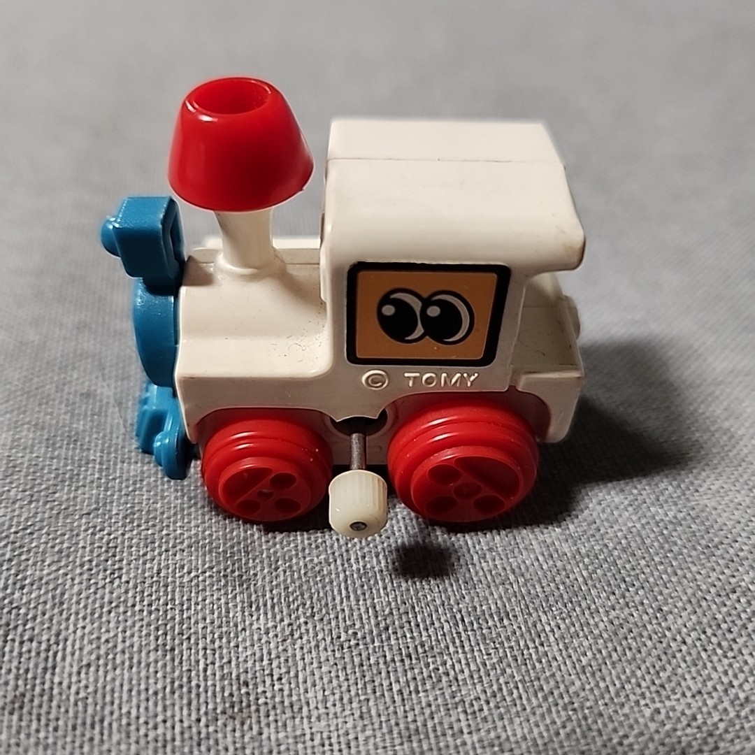 Vintage TOMY Wind-Up Tiny Train Engine 1978 Toy Made in Singapore Working