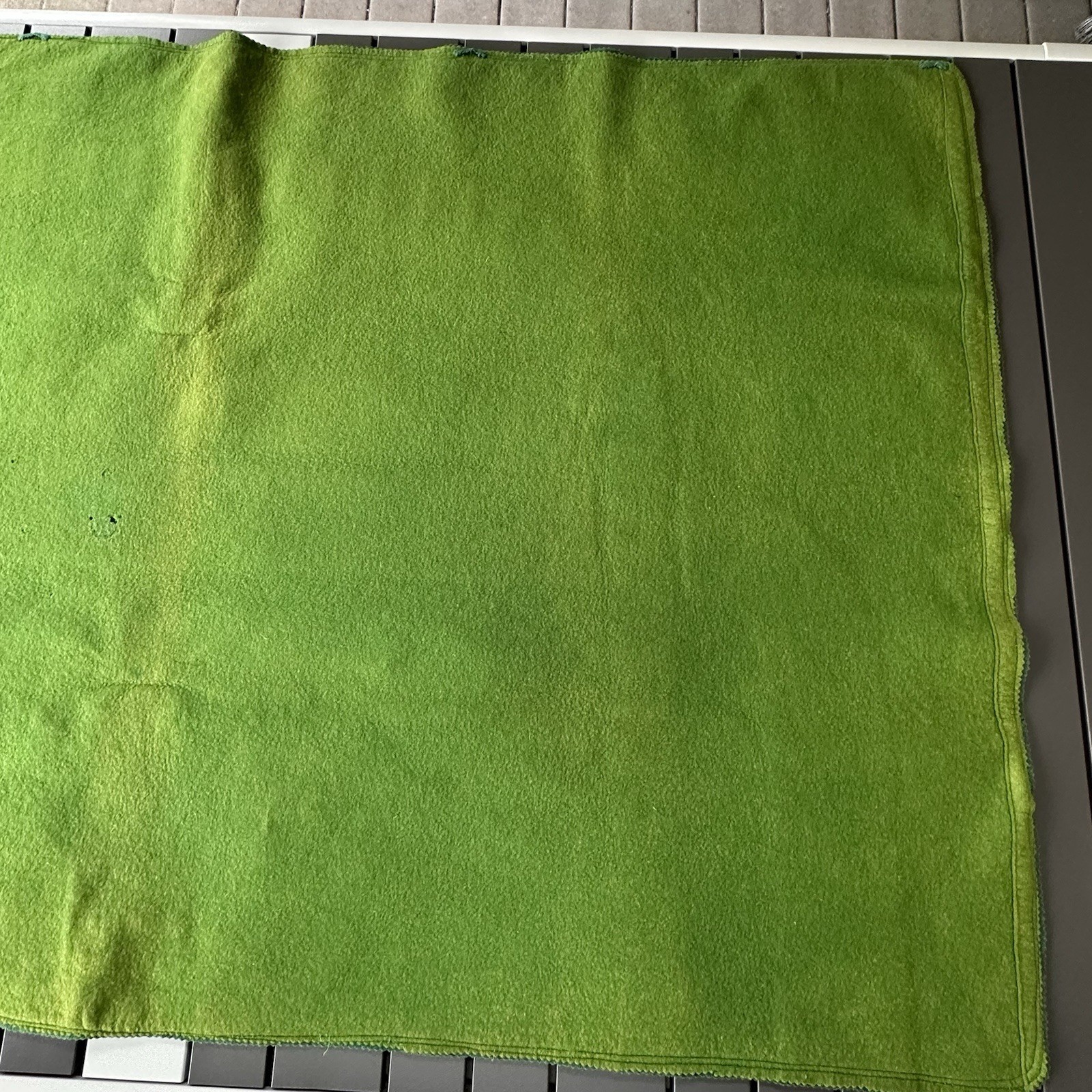 1951 Felt Play Rug Mat Ladies Home Journal Sewn Kit Green Road BarnAirport 51 in
