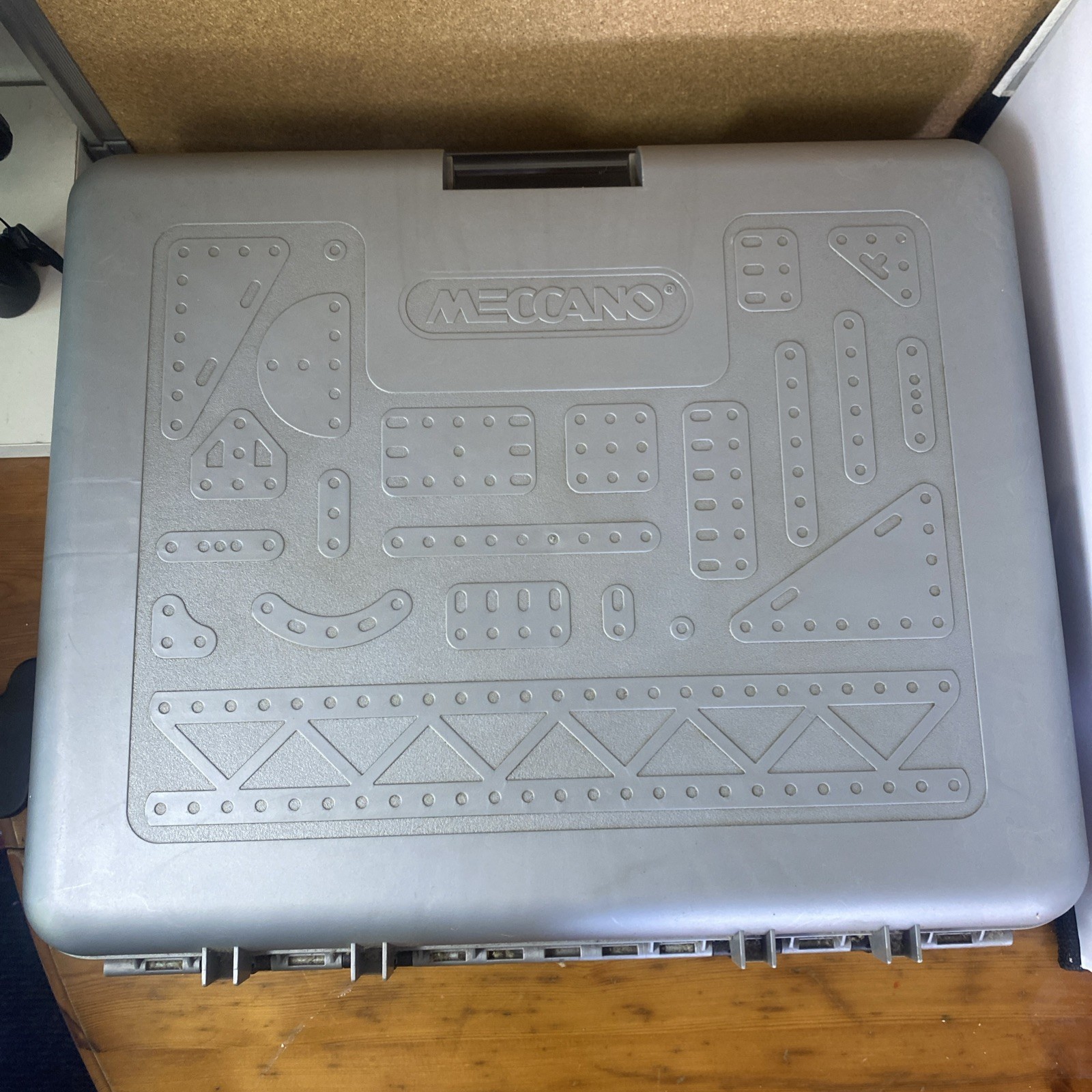Meccano Erector Set Special Edition Loads of Pieces Motor Sold as Set Incomplete