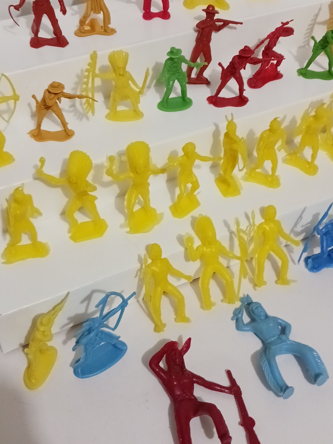 Vintage MPC/Greenbrier/No Name Plastic Cowboy & Indian Figures Mixed Lot of 37