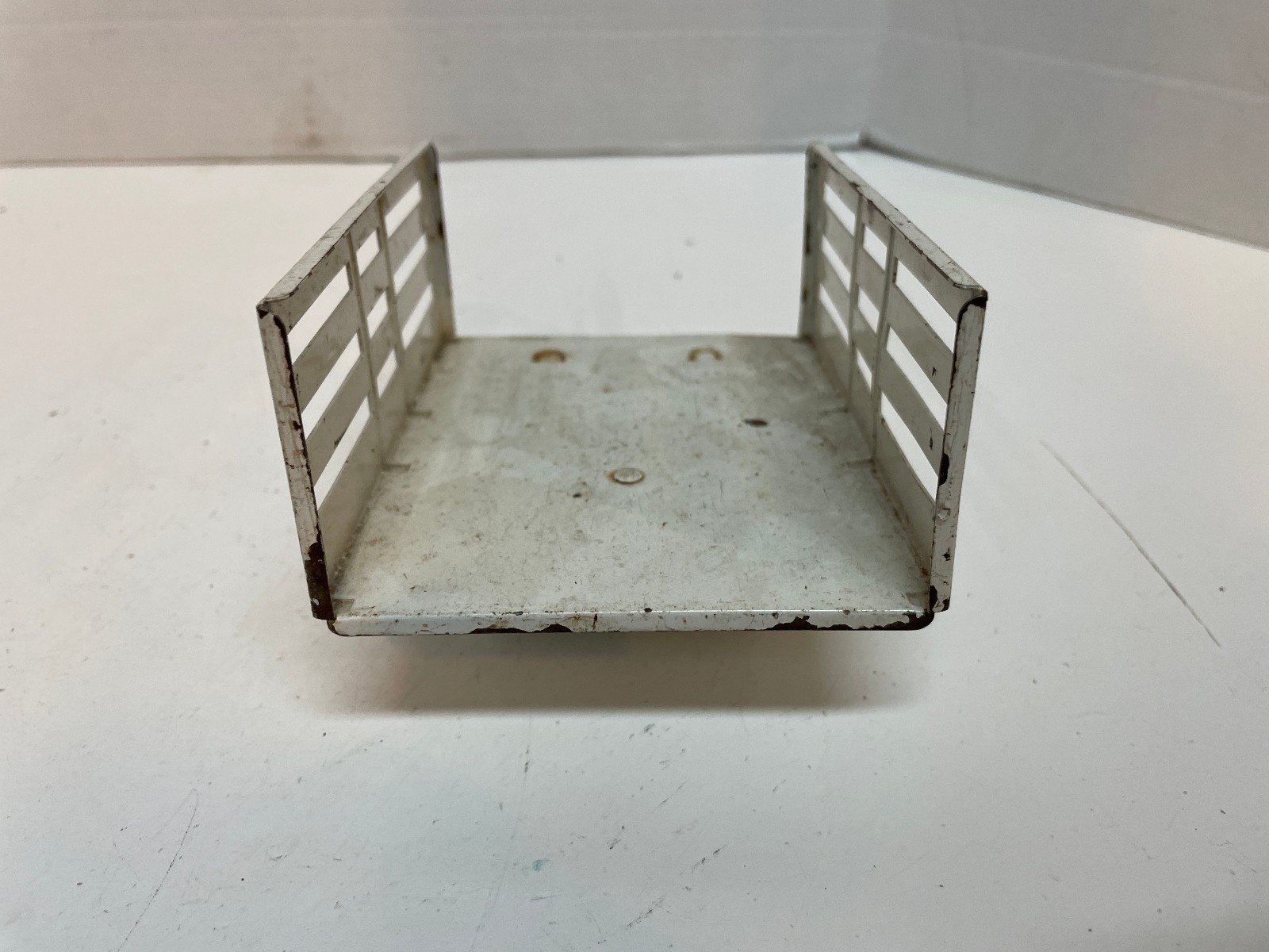 Tonka Jeep Gladiator Farm Truck Bed For Parts #2
