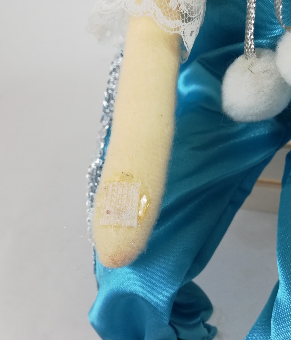 Vintage Poter Wind Up Musical Doll Clown with Card Sankyo Japan 1986