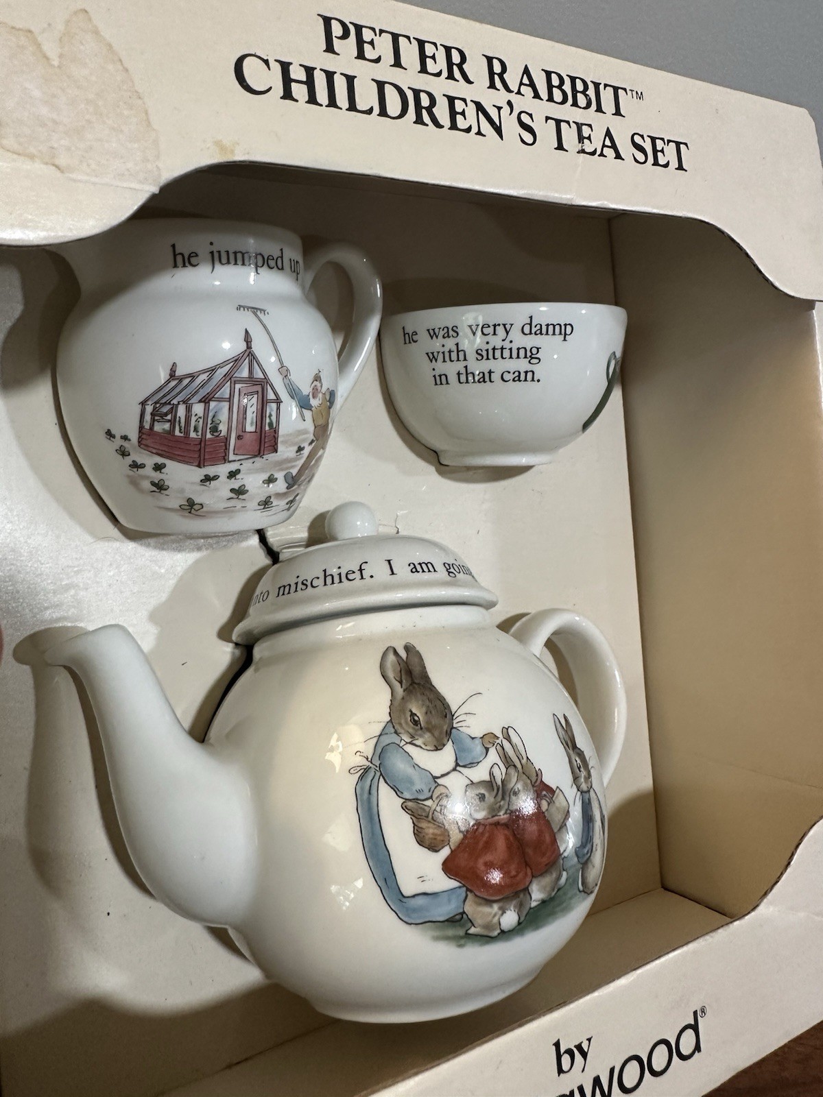 Vintage 4 Piece Peter Rabbit Children’s Tea Set by Wedgewood Beatrix Potter