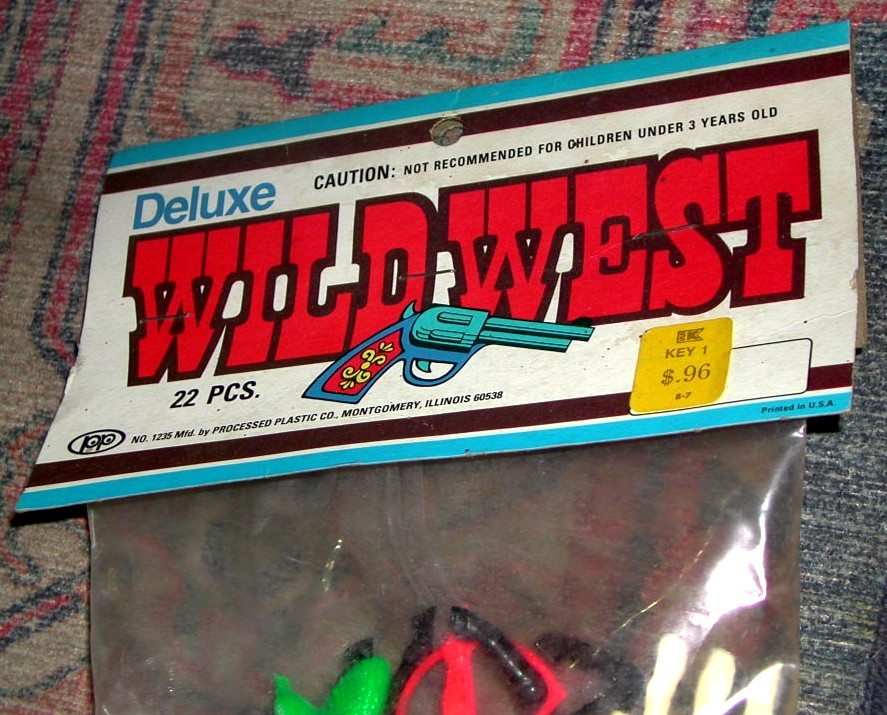 Vintage Deluxe Wild West Western Cowboys & Indians SEALED Processed Plastic