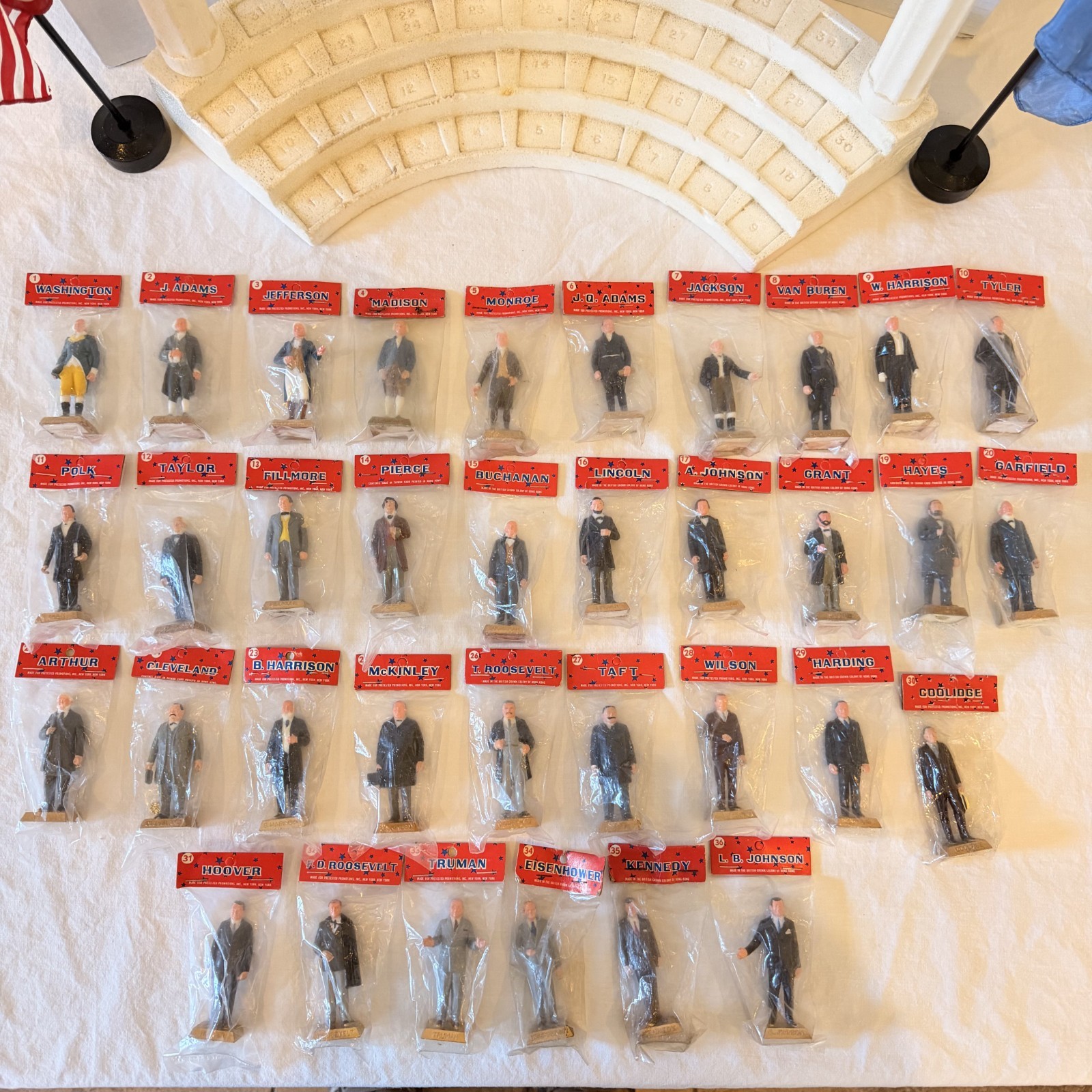 1960’s Vintage Marx USA Presidents Complete Set 1–37 Factory Sealed w/ Stand